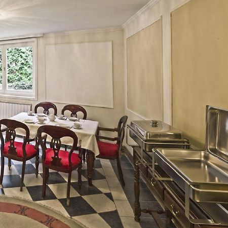 Nr 100 Szentendre Hotel Panzio Szolgaltatasok Luaran gambar