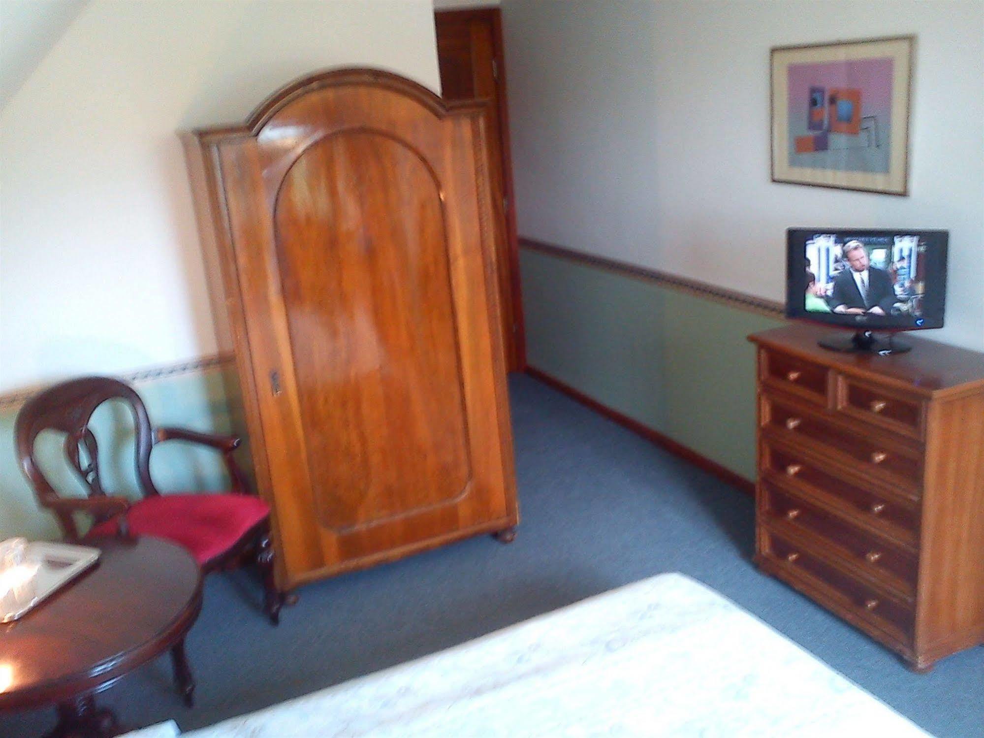 Nr 100 Szentendre Hotel Panzio Szolgaltatasok Luaran gambar