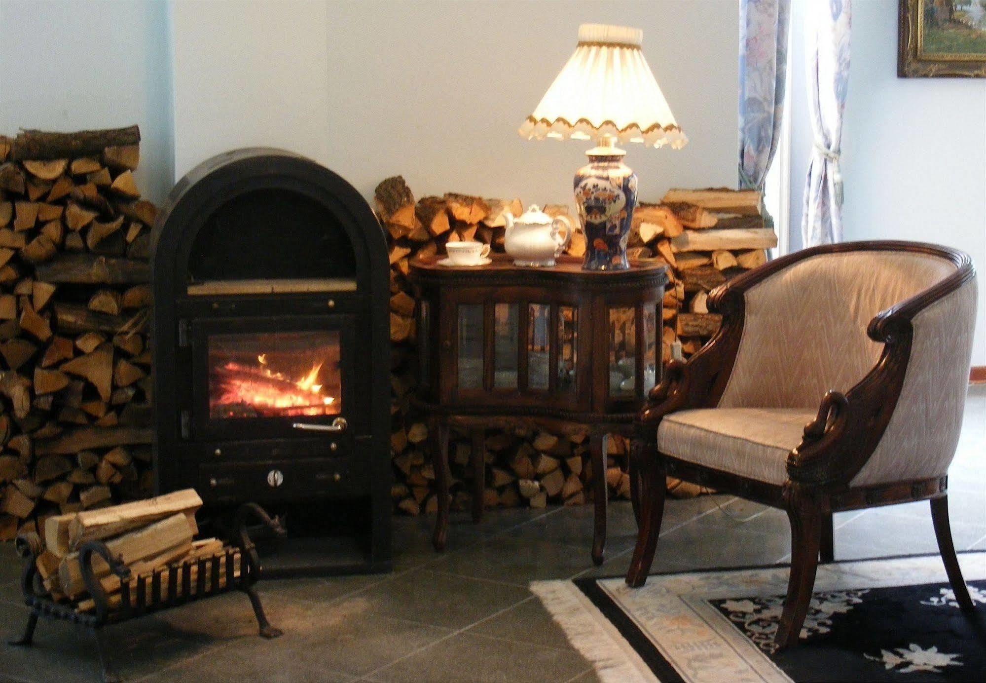 Nr 100 Szentendre Hotel Panzio Szolgaltatasok Luaran gambar